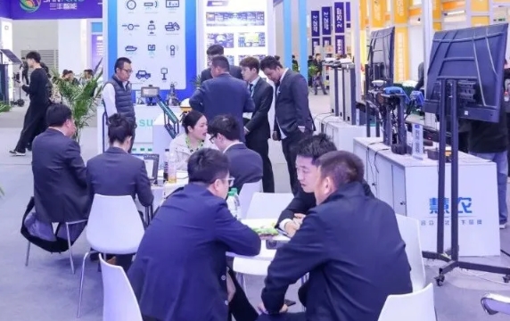 0214513820j8.png 14.png