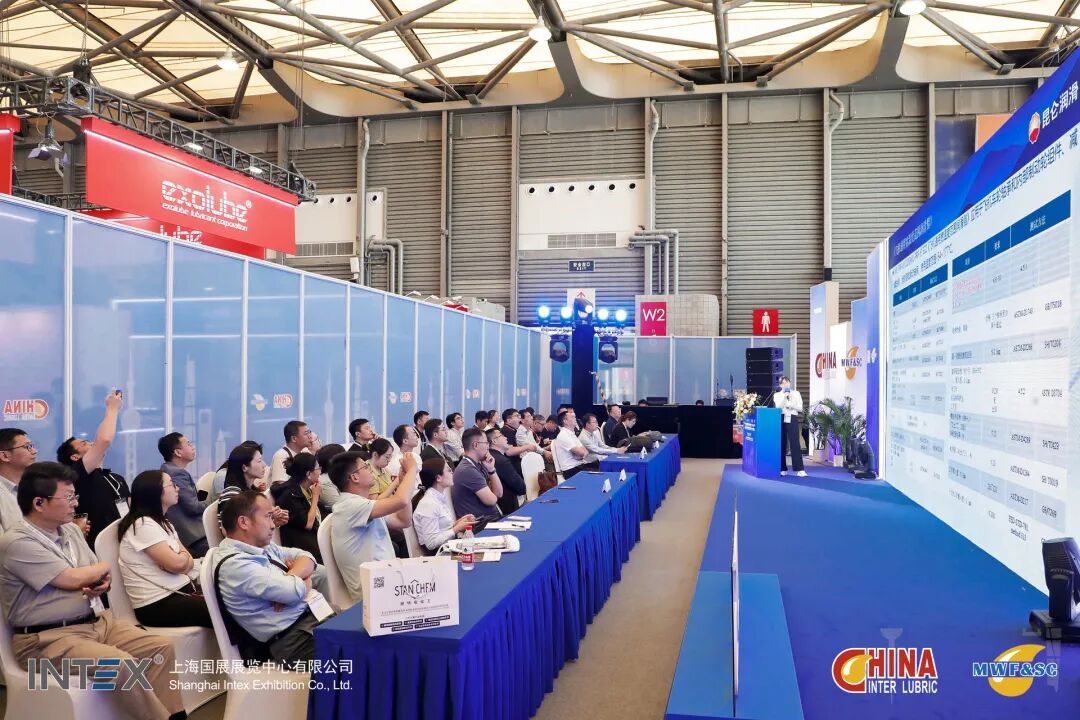 16134559qkoo.jpg